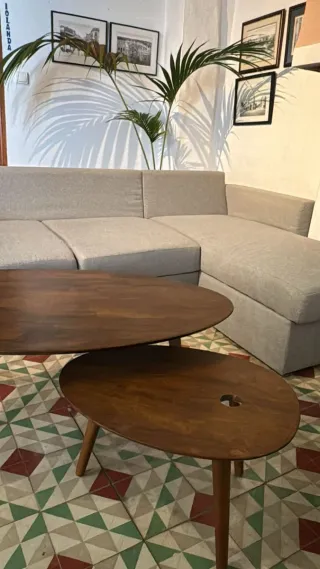 Mesa de centro nogal ovalada