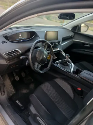 Peugeot 3008 2017