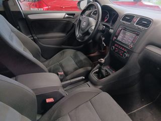 Volkswagen Golf 1.6 tdi 105 cv SPORT