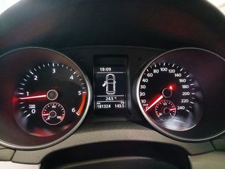 Volkswagen Golf 1.6 tdi 105 cv SPORT