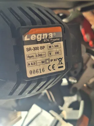 Sierra ingletadora Legna GR 300 SP