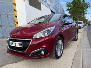 Peugeot 208 2017 Cómo Nuevo