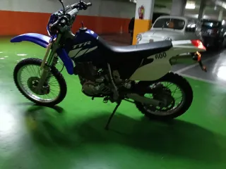 Yamaha TTR 600 RE Enduro Moto