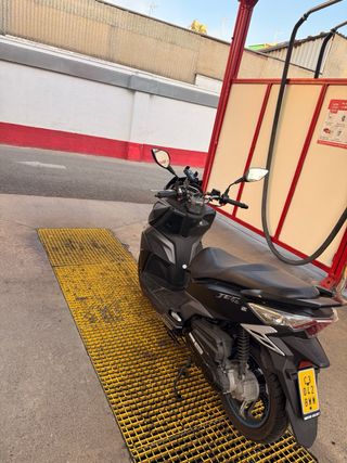 Moto SYM Jet 14 50cc Negra