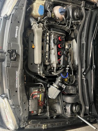 Volkswagen Golf 1.8T