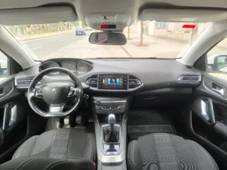Peugeot 308 IMPECABLE 2015