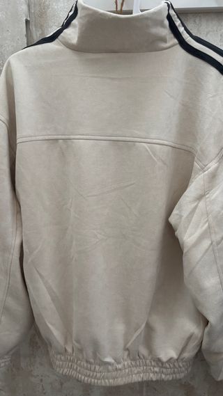 Chaqueta Adidas Beige y Negra