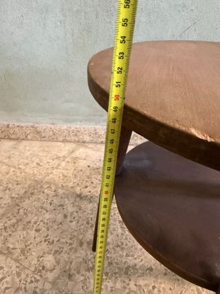 Mesa auxiliar redonda de madera vintage