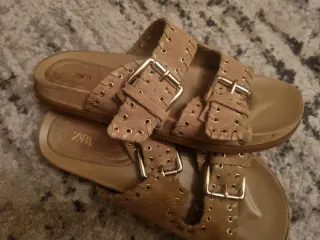 Sandalias Zara Serraje Beige Hebillas Doradas