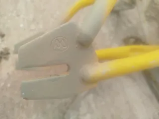 Cuadro de Bicicleta Amarillo y Gris. Monty