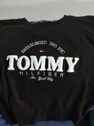 Camisetas manga corta chico. Diferentes marcas.