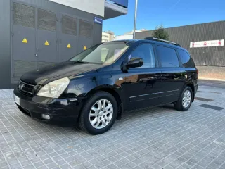 KIA Carnival 2010