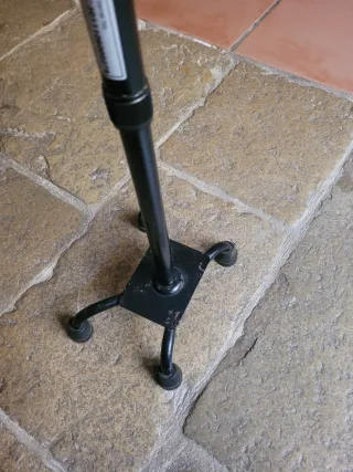 Bastón ortopédico de 4 patas