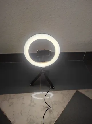 Trípode Aro de Luz con Soporte Móvil