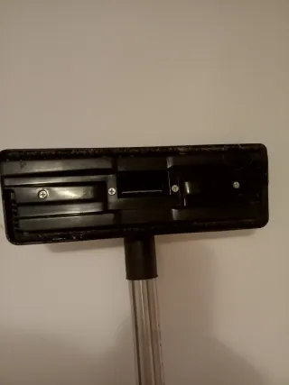 Aspiradora con cable roja 1800W
