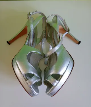 Manolo Blahnik Sandali Argento Tacco