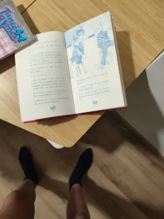 Junie B. Jones  (Spanish E...