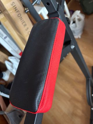 Estación de dominadas y musculación