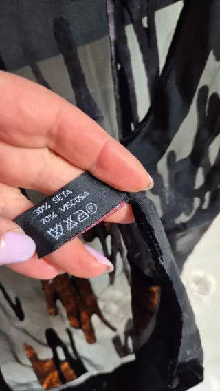 Sciarpa Diane von Furstenberg nera e oro