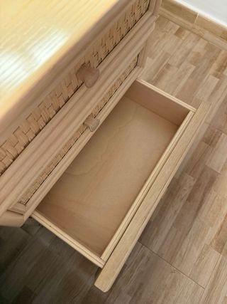 Mesitas de noche de madera y cabecero