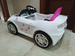 Coche eléctrico infantil con mando
