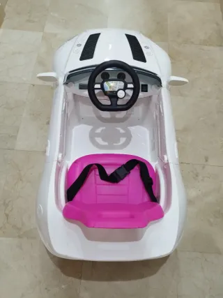 Coche eléctrico infantil con mando