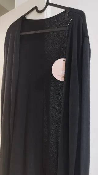 Chaqueta larga negra