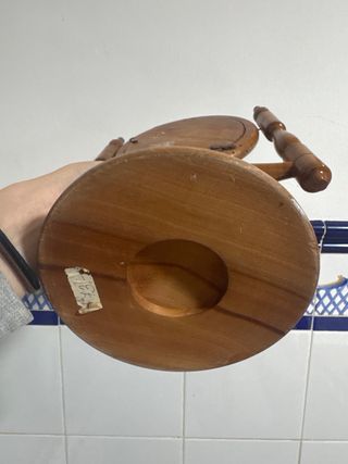 Espejo de tocador de madera
