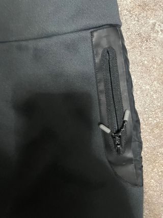 Pantalón Mackenzie gris con cremalleras