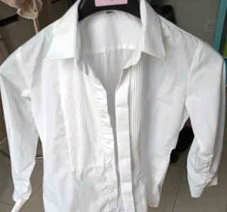 Traje rosa y pantalón azul Talla 5