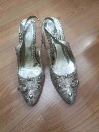 2 pares zapatos tacón