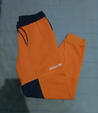 Pantaloni adidas Originals