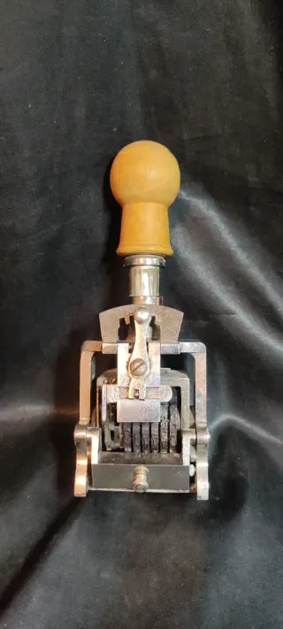 Antiguo Numerador El Casco (Eibar) 6 dígitos.