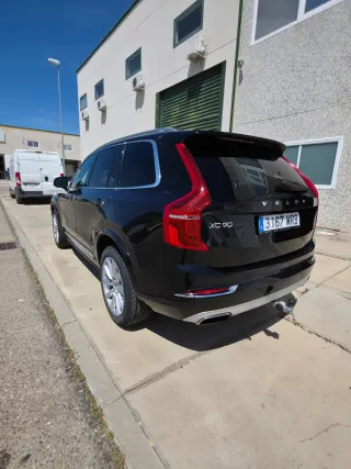 Volvo XC90 2019