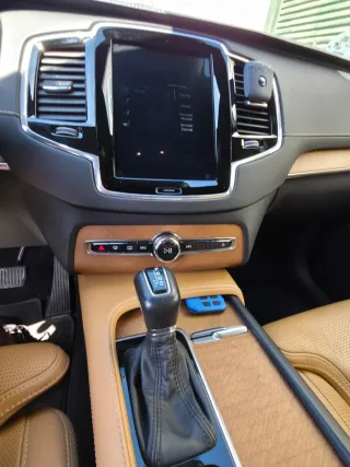 Volvo XC90 2019