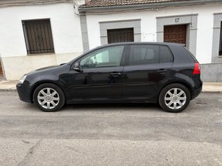Volkswagen Golf 2005