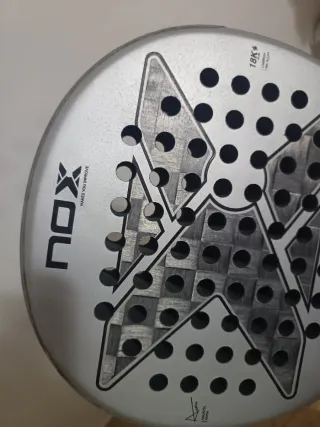 Pala de pádel NOX 18K 2024