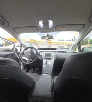Toyota Prius 2015
