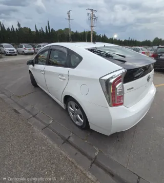 Toyota Prius 2015