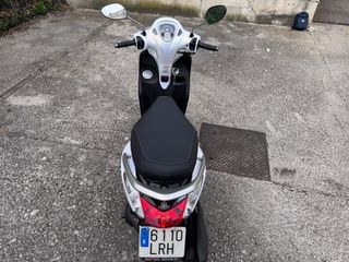 Scooter Yamaha D'elight 125 Scooter  PERLA 867km