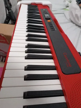 Teclado Casio CT-S200 Rojo