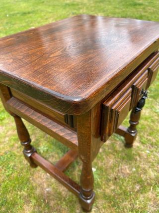 MESILLA RÚSTICA CASTELLANA