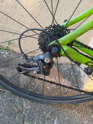 Bicicleta Carretera Cannondale Carbono