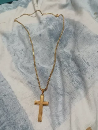 Cadena en forma de cruz para hombre de 46 a 60 ctm