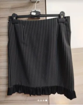 Elegante tailleur gessato tg. 42