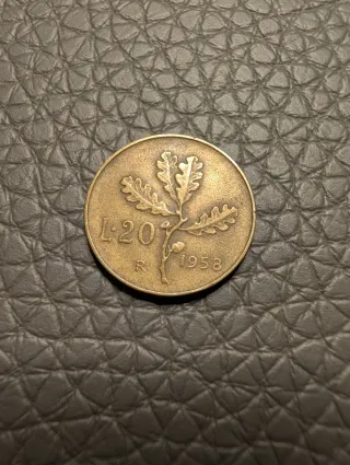 20 Lire 1958 e 5 Lire 1954 - Italia