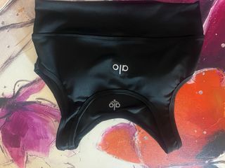 Conjunto deportivo Alo negro