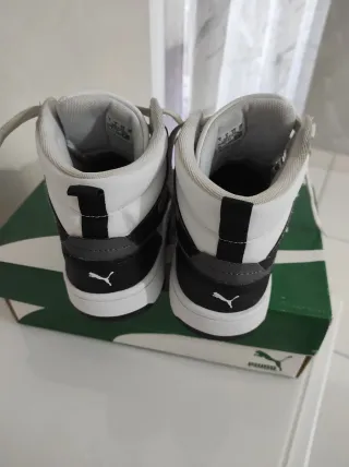 Scarpe puma unisex bianco e nero