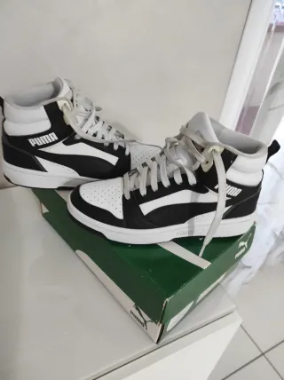 Scarpe puma unisex bianco e nero