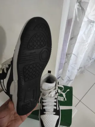 Scarpe puma unisex bianco e nero